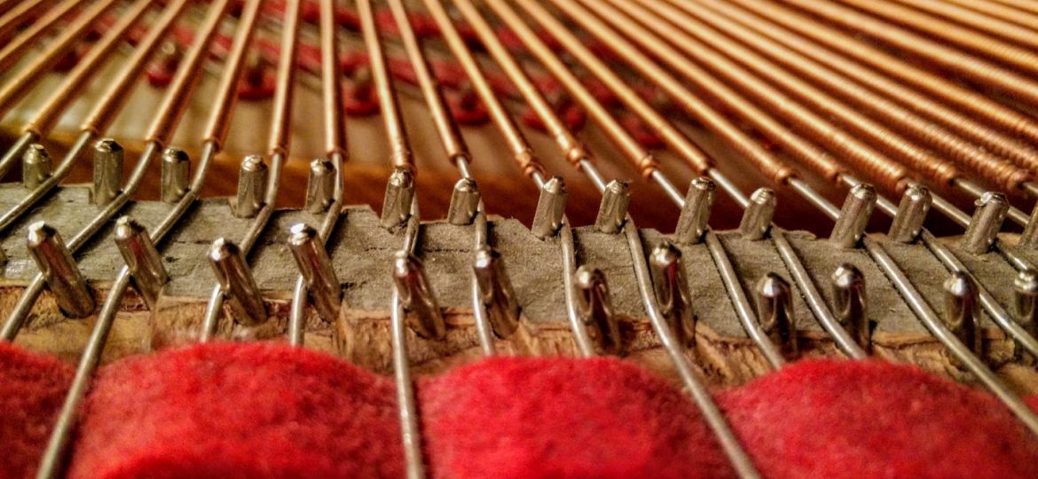 baby-grand-piano-string-pin-blocks-and-felt